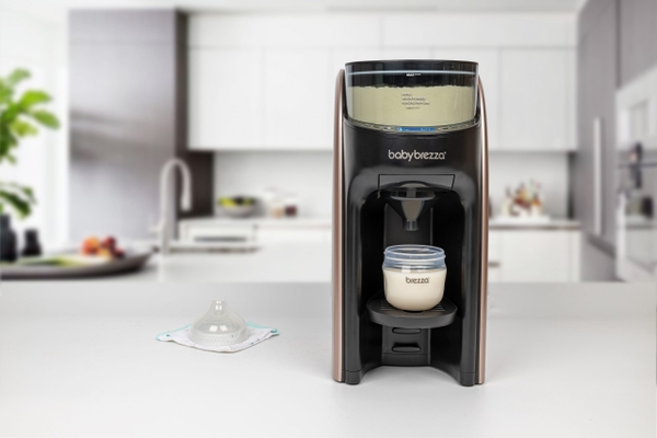Máy pha sữa Baby Brezza Formula Pro Advanced Black/White