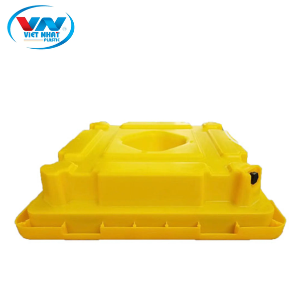 pallet-nhua-chong-tran-680x680x150mm-mat-day