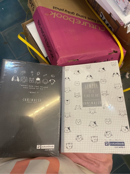 Vở Sinh viên Future