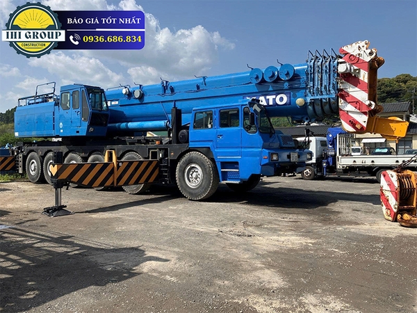 Xe Cẩu Bánh Lốp KATO KA3000 - Đời 2006 - Nhập Khẩu Nhật Bản