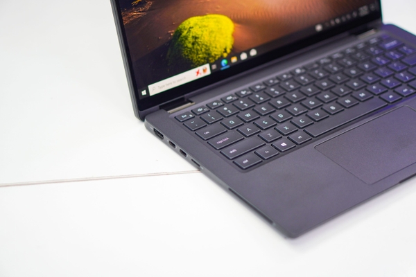 Laptop cũ Dell Latitude 7410 2in1 Core i7-10610U | 16GB | 512GB | 14 inch FHD Cảm ứng
