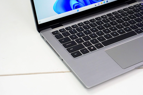 Laptop cũ Dell Latitude 7420 2in1 [Vỏ nhôm] Core i7-1165G7 | 32GB | 512GB | 14 inch FHD Cảm ứng