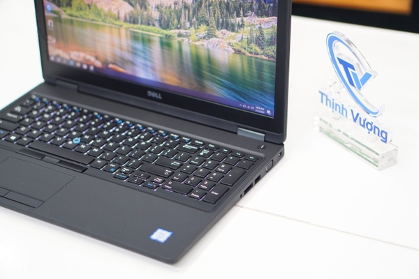 Laptop cũ Dell Latitude 5580 Core i5-6300U | 8GB | 256GB | Intel HD Graphics 620| 15.6 inch FHD