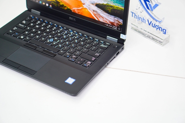 Laptop cũ Dell Latitude 5470 Core i7-6820HQ | 8GB | 256GB | 14 inch FHD