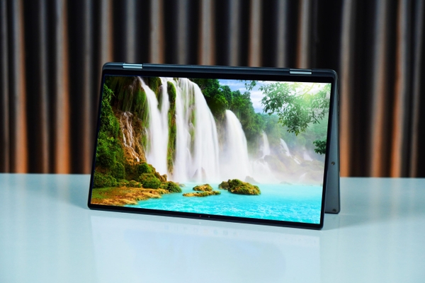 Laptop cũ Dell Latitude 9520 2in1 Core i5-1145G7 | 16GB | 256GB | 15.6 inch FHD Cảm ứng