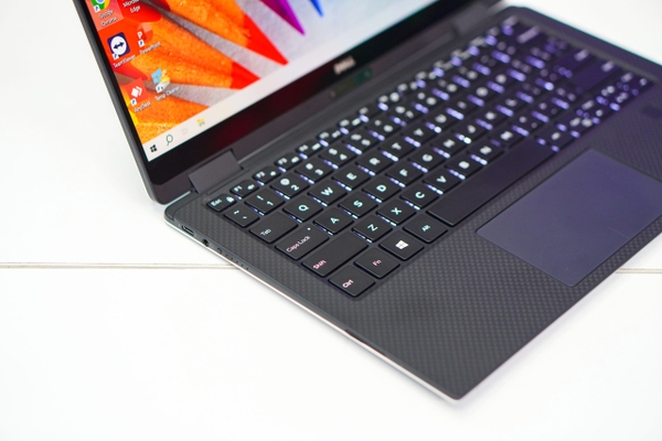 Laptop cũ  Dell XPS 9365 2in1 Core i5-8200Y | 8GB | 256GB | 13.3 inch  FHD Cảm ứng