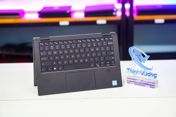 Laptop cũ  Dell XPS 9365 2in1 Core i5-8200Y | 8GB | 256GB | 13.3 inch  FHD Cảm ứng