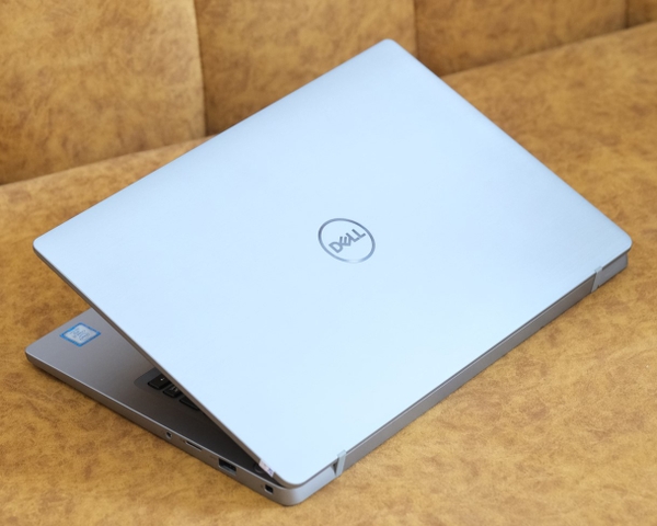 [Like New] Dell Latitude 7400 [Vỏ nhôm] Core i5-8365U | 8GB |256GB | 14 inch FHD