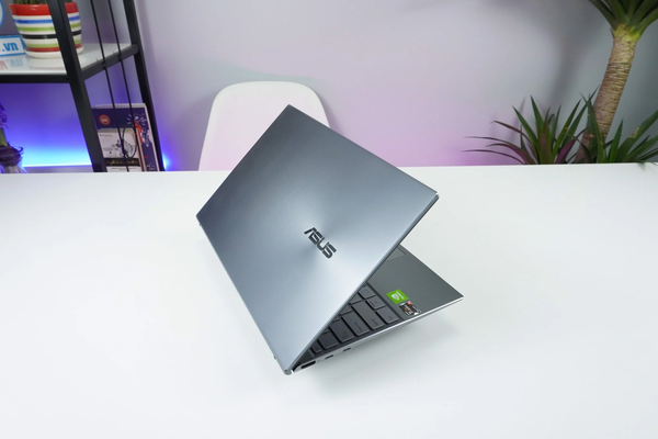 Laptop cũ Asus Zenbook Q408UG Ryzen 5-5500U | 8GB | 256GB | MX450 | 14 inch FHD