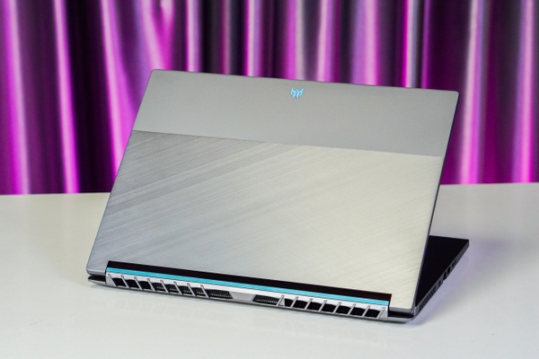 Laptop Gaming cũ Acer Predator Triton 500 SE Core I7-11800H | 16GB | 512GB | RTX 3060 | 16 inch 2K