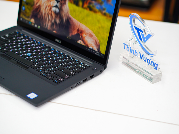 Laptop cũ Dell Latitude 7480 Core i7-7600U | 8GB | 256GB | 14 inch Cảm ứng 2K