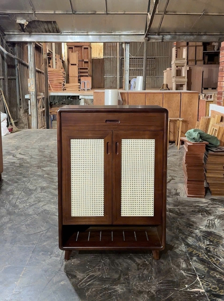 Tủ giày óc chó cánh mây