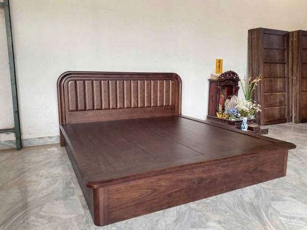 Giường Nhật Mun