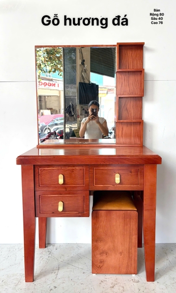 Bàn phấn gỗ hương đá MS03