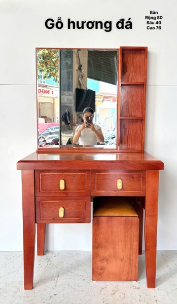 Bàn phấn gỗ hương đá MS10
