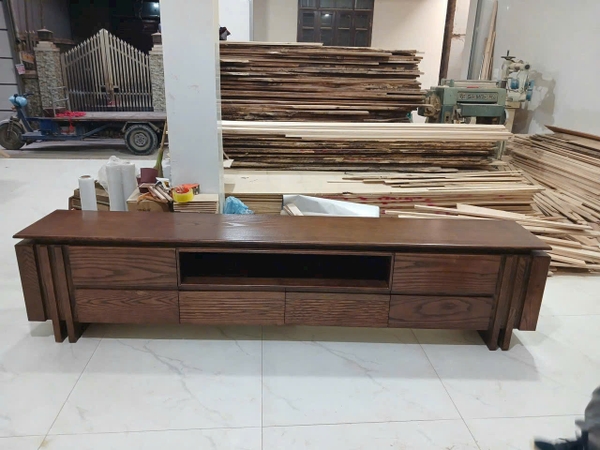 Kệ ti vi gỗ sồi tự nhiên két hợp vơnia mẫu hàn quốc KT 2m2 MS 307
