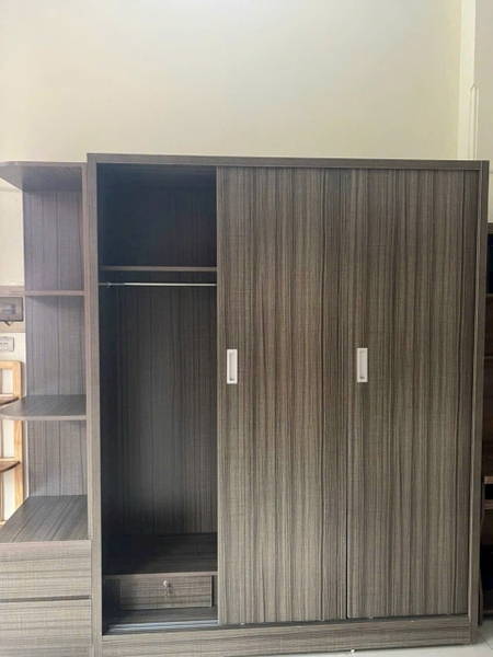 Tủ gỗ hàng công nhiệp KT ngang 2m cao 2m MS 421
