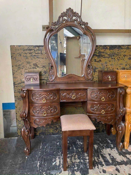 Bàn phấn gỗ sồi lau óc MS 378