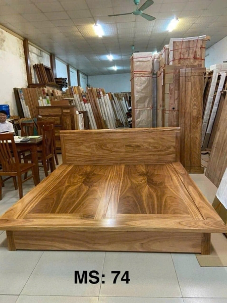 Giường Hè gỗ hương xám phủ vơ nia MS74