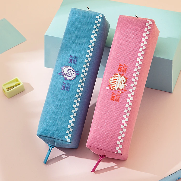 Túi Đựng Bút Deli CH901 (Sơn Tùng M-TP Collection)