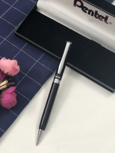 Bút Ký Cao Cấp Pentel B811 Nét 0.8mm Màu Đen