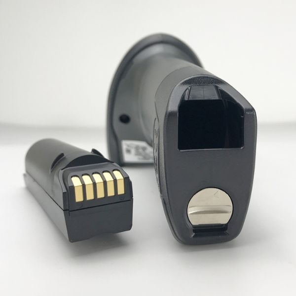 Máy quét mã vạch Zebra DS8178 (2D, không dây, kèm chân đế)