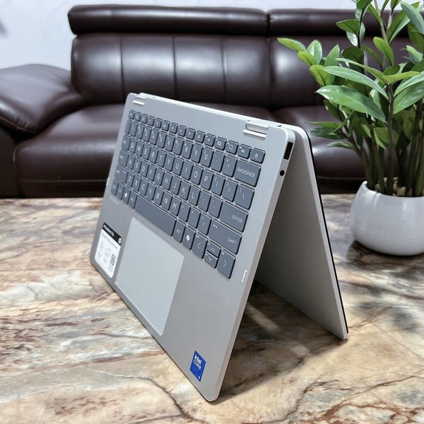 Máy tính xách tay HP OmniBook 5 Flip 14-fp0023dx (Intel Core 7.150U / RAM 16GB / SSD 512GB / 14.0inch 2K Touch / Win 11 / Bạc _B86Q7UA)