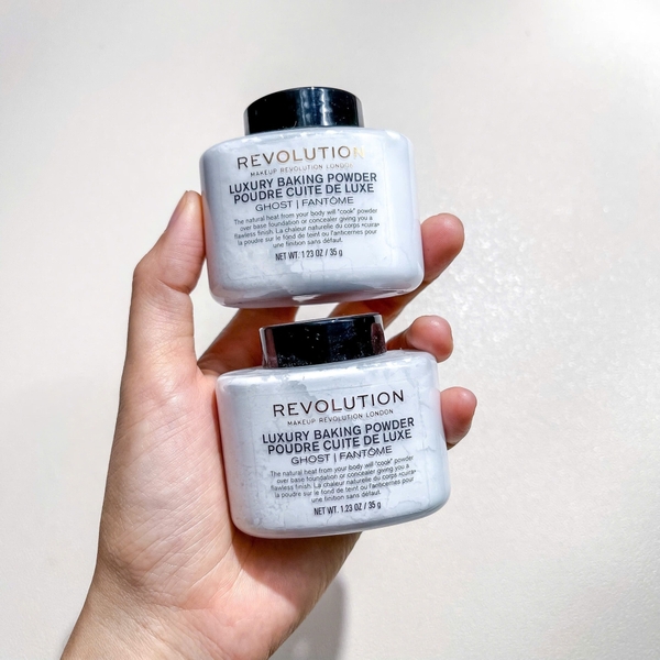 Phấn phủ REVOLUTION luxury baking powder 35g - #ghost