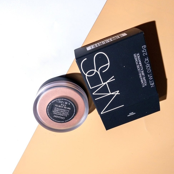 Má hồng NARS illuminating 2.5g (dạng bột nhũ) - orgasm
