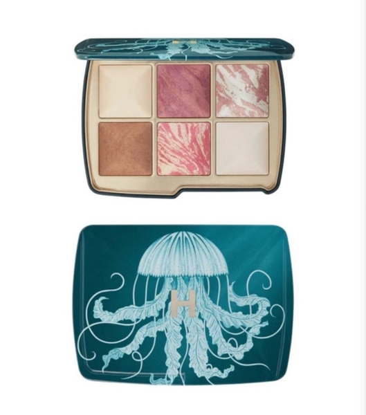 Bắt sáng + má hồng + khối HOURGLASS ambient - jellyfish