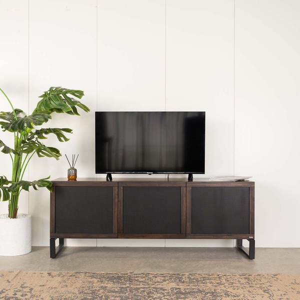 Tủ Kệ TiVi Gỗ KOLDING 702 – Gỗ Tràm Tự Nhiên, Chân Sắt Sơn Tĩnh Điện, Thiết Kế Tối Giản | Decoraz.vn