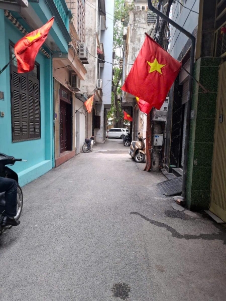 NHÀ PHÂN LÔ PHÙNG TRÍ KIÊN-CẦU GIẤY