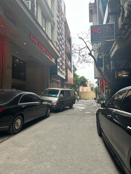 NHÀ PHÂN LÔ PHẠM TUẤN TÀI-CẦU GIẤY