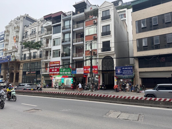NHÀ MẶT PHỐ LẠC LONG QUÂN,