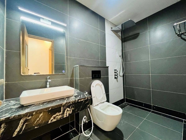 NHÀ PHÂN LÔ PHÙNG TRÍ KIÊN-CẦU GIẤY