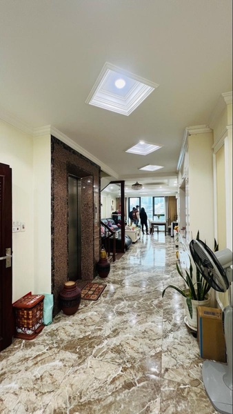 NHÀ MẶT NGÕ 114 TRUNG KÍNH