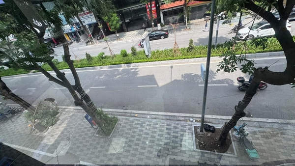 NHÀ MẶT PHỐ NGUYỄN VĂN HUYÊN-CẦU GIẤY