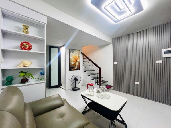NHÀ MẶT PHỐ DƯƠNG QUẢNG HÀM