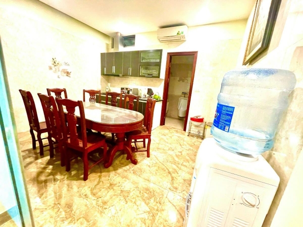 NHÀ MẶT NGÕ NGUYỄN THỊ ĐỊNH