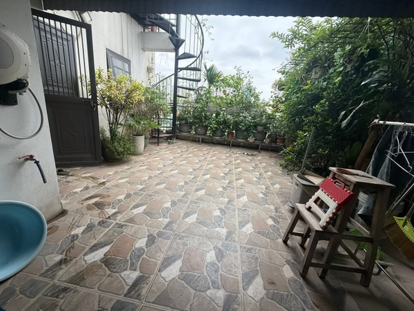NHÀ MẶT PHỐ NGUYỄN VĂN HUYÊN-CẦU GIẤY