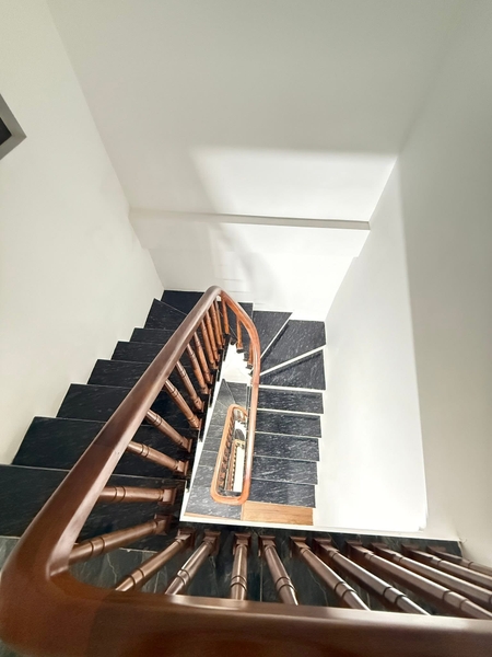NHÀ PHÂN LÔ MẠC THÁI TỔ