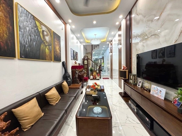 NHÀ PHÂN LÔ PHẠM TUẤN TÀI