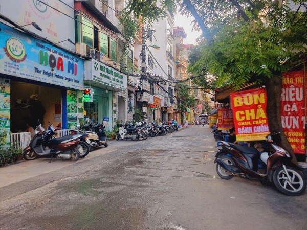 NHÀ MẶT NGÕ DƯƠNG QUẢNG HÀM