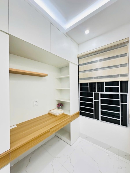 NHÀ NGÕ 210 HOÀNG QUỐC VIỆT