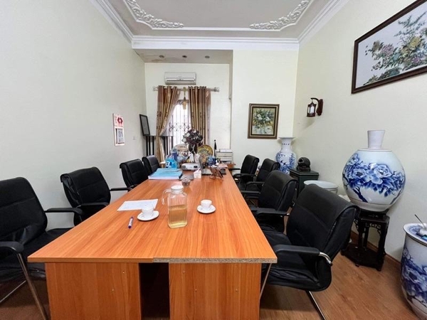 NHÀ MẶT PHỐ NGUYỄN THỊ ĐỊNH