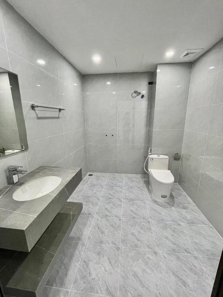 NHÀ MẶT PHỐ HOÀNG NGÂN
