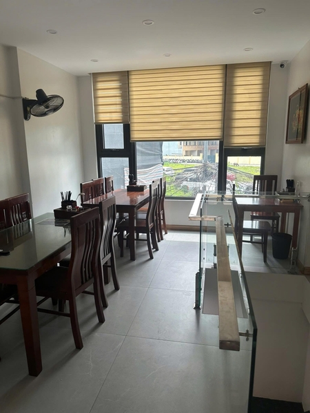 NHÀ MẶT PHỐ NGUYỄN THỊ ĐỊNH