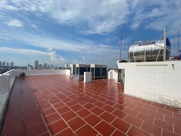 NHÀ MẶT PHỐ HOÀNG QUỐC VIỆT