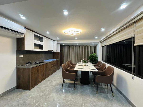 NHÀ MẶT PHỐ CẦU GIẤY