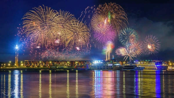 QUẢNG NINH : BẮN PHÁO HOA MỖI TUẦN BÊN VỊNH HẠ LONG – TỪ 4/7 ĐẾN 1/1/2026